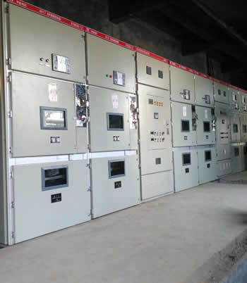 高壓固態(tài)軟起動裝置在泵站、掛扳機和化工行業(yè)的應用(圖4)