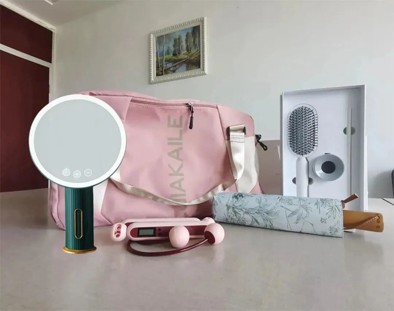 女神節(jié)|春風如你，熠熠芳華(圖1)